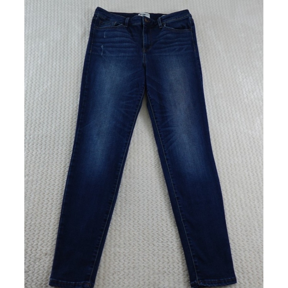 William Rast Sculpted High Rise Skinny Leg Rustic size 30 Jeans